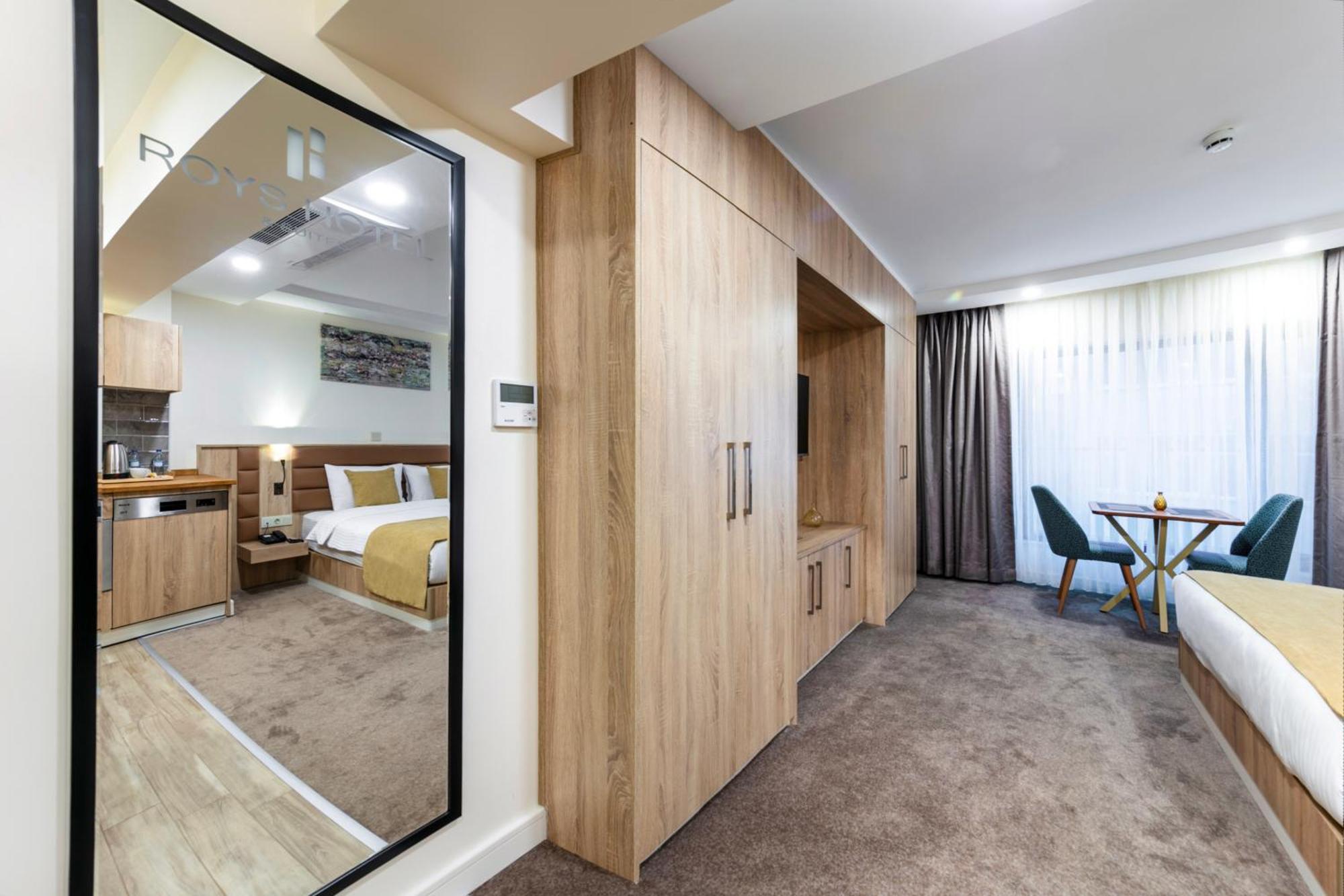 Roys Hotel & Suites Istanbul Eksteriør bilde