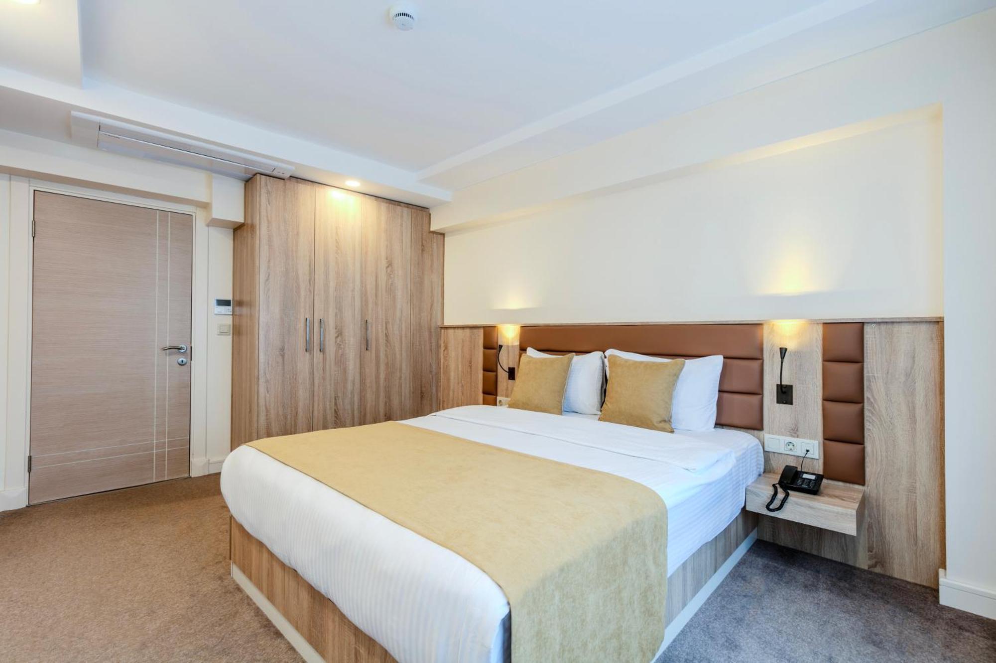 Roys Hotel & Suites Istanbul Eksteriør bilde